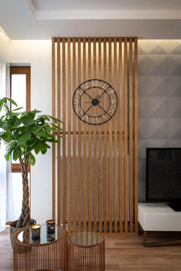 New Apartment, Private Patio クラクフ エクステリア 写真